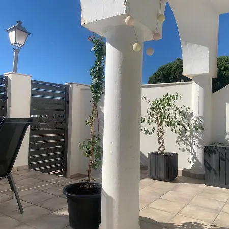 Casa Silvia - Dom W Kompleksie Hotelowym * Marbella