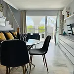 Casa Silvia - Dom W Kompleksie Hotelowym Marbella