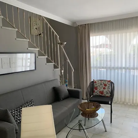 Casa Silvia - Dom W Kompleksie Hotelowym Marbella