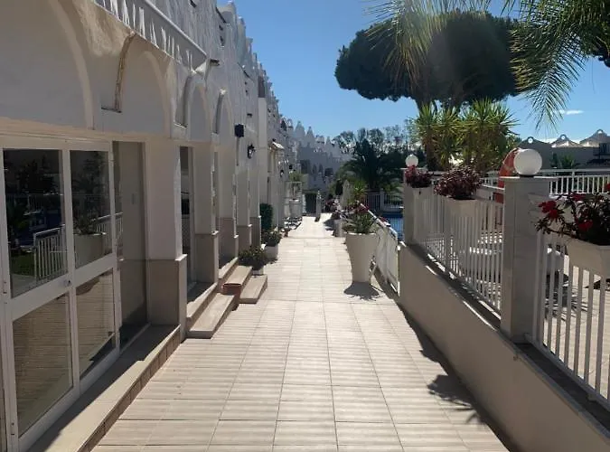 Casa Silvia - Dom W Kompleksie Hotelowym *