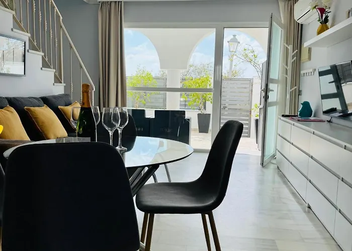 Casa Silvia - Dom W Kompleksie Hotelowym Marbella