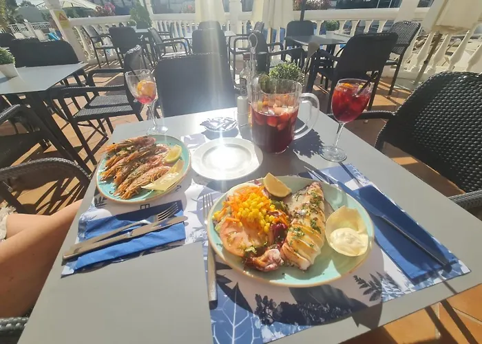 Casa Silvia - Dom W Kompleksie Hotelowym * Marbella